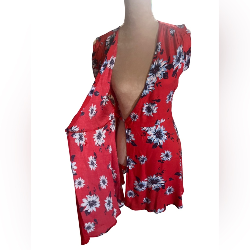 Yumi Kim Red Floral Puff Sleeve Mini Dress - Picture 8 of 10